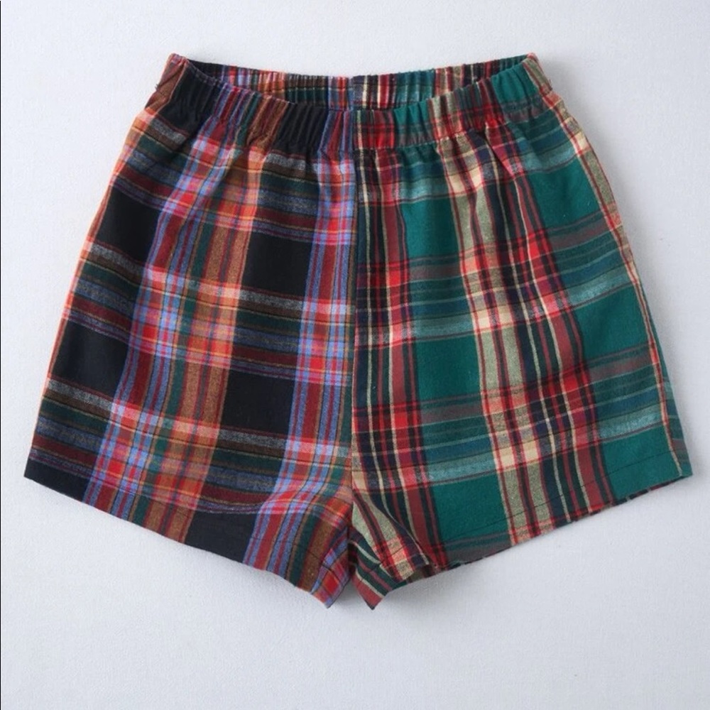 Elastic Waist Shorts - Picture 8 of 9